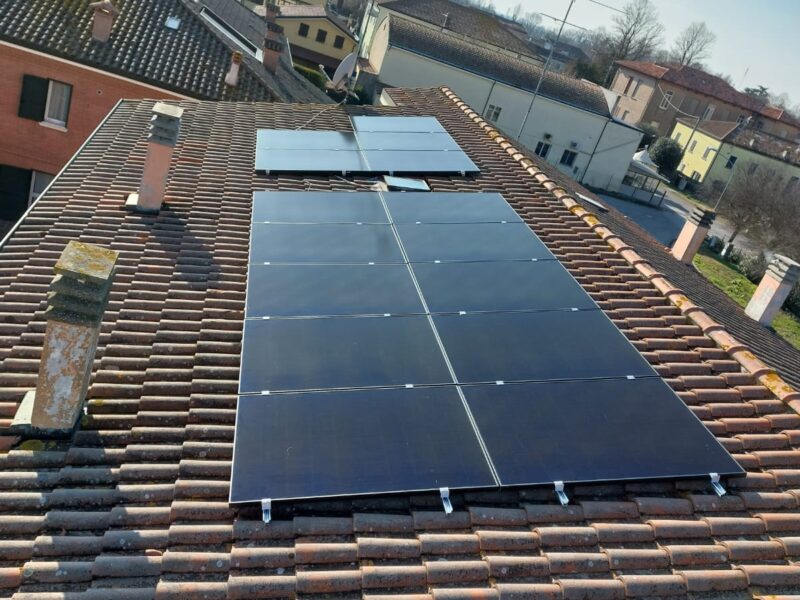 Impianto pannelli fotovoltaici a Padova